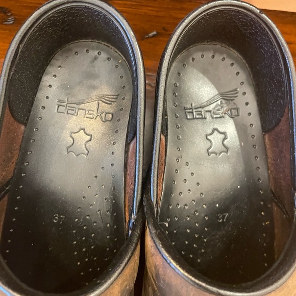 Clogs - Picture 4 of 6